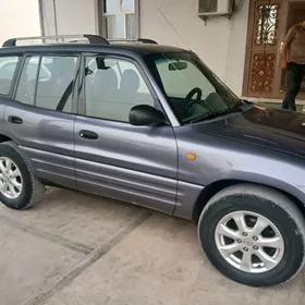 Toyota RAV4 1996