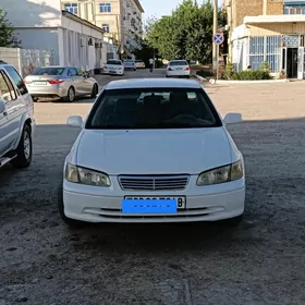 Toyota Camry 1998