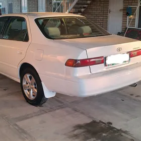 Toyota Camry 1997