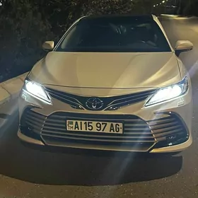 Toyota Camry 2022