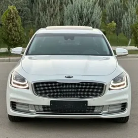 Kia K900 2020