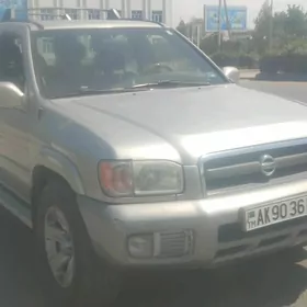 Nissan Pathfinder 2002