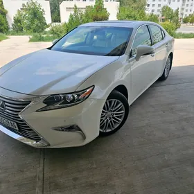 Lexus ES 350 2016