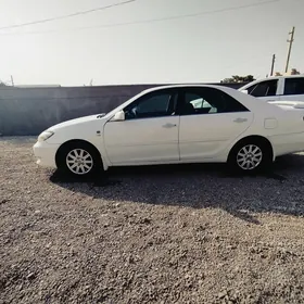 Toyota Camry 2004