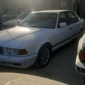 BMW 7 Series 1992