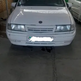 Opel Vectra 1992