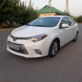 Toyota Corolla 2015