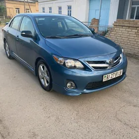 Toyota Corolla 2013