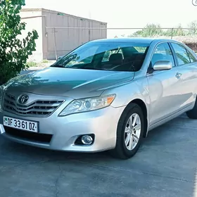 Toyota Camry 2010