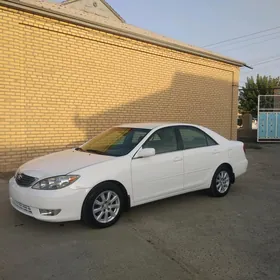 Toyota Camry 2003