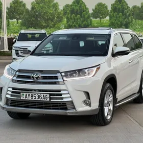 Toyota Highlander 2017