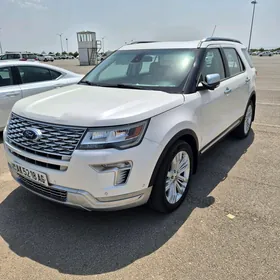 Ford Explorer 2018