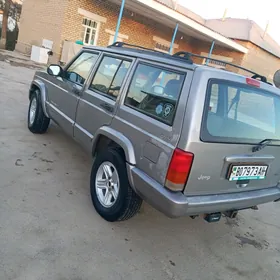 Jeep Cherokee 2001