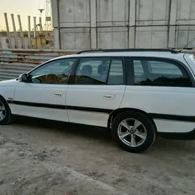 Opel Omega 1995