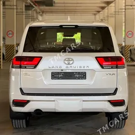 Toyota Land Cruiser 2023