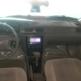 Toyota Camry 1997