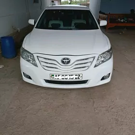 Toyota Camry 2010