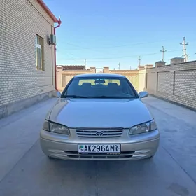 Toyota Camry 1997