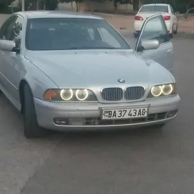 BMW E39 1999