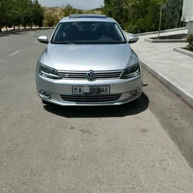 Volkswagen Jetta 2014