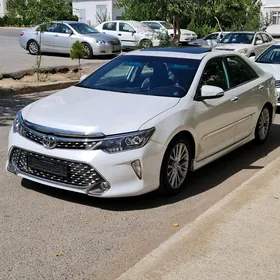 Toyota Camry 2013