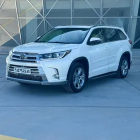 Toyota Highlander 2017