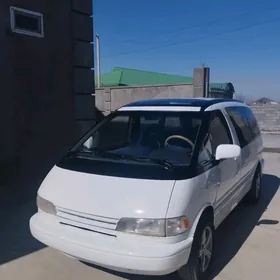 Toyota Previa 1991