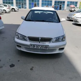 Nissan Sunny 2001