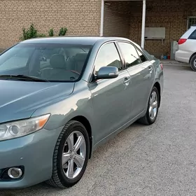 Toyota Camry 2010