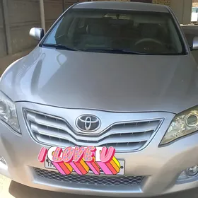 Toyota Camry 2011