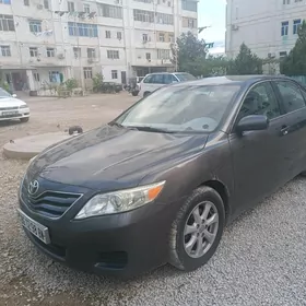 Toyota Camry 2010