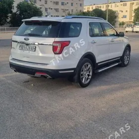 Ford Explorer 2019