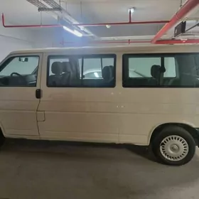 Volkswagen Transporter 2003