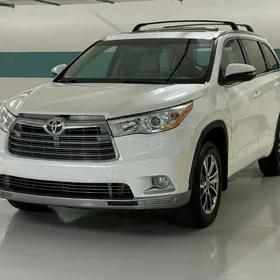 Toyota Highlander 2015