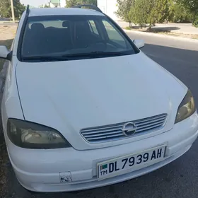 Opel Astra 2003