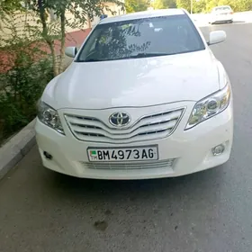 Toyota Camry 2010