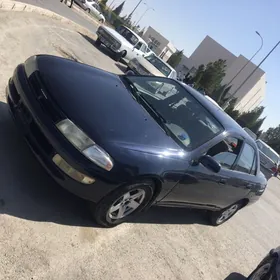 Toyota Carina 1995