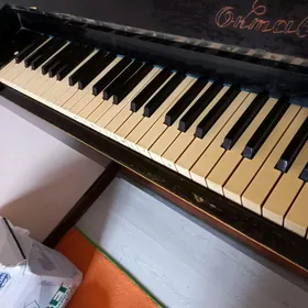 pianino