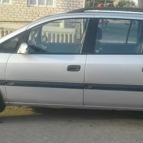 Opel Zafira 2002