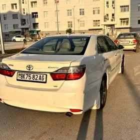 Toyota Camry 2013