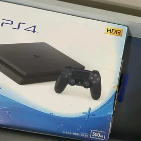 Playstation 4 slim