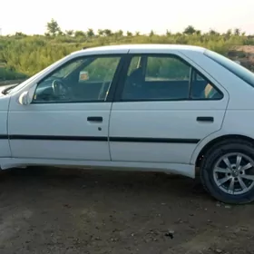 Peugeot 405 2005