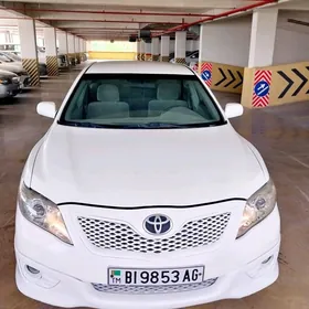 Toyota Camry 2010