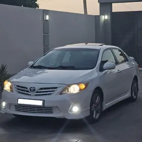 Toyota Corolla 2011