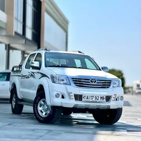 Toyota Hilux 2012