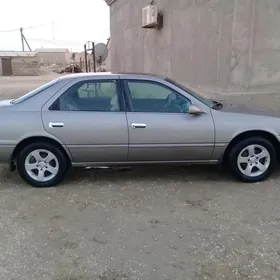 Toyota Camry 1998