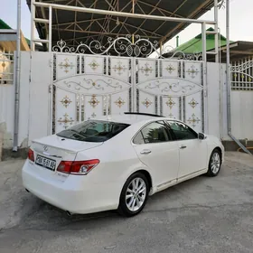 Lexus ES 350 2011