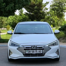 Hyundai Elantra 2019