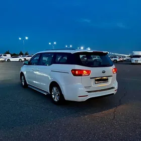 Kia Sedona 2016