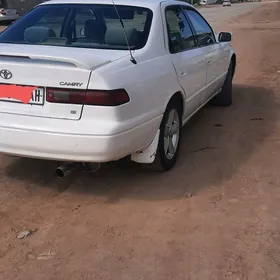 Toyota Camry 1998